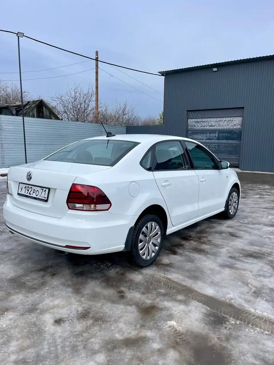 Volkswagen Polo 2019 года в отличном состоянии