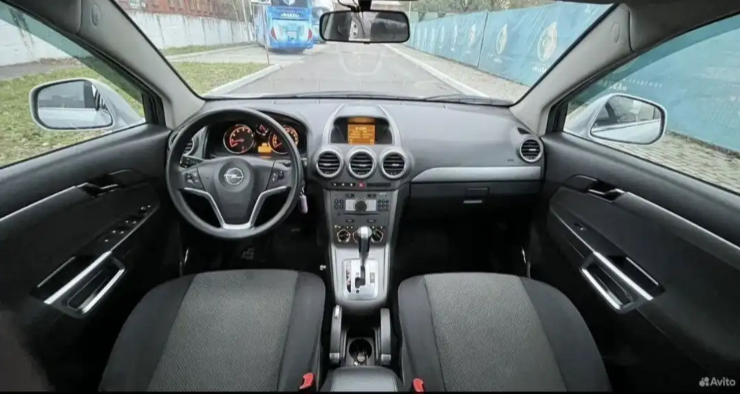 OPEL ANTARA 2012 года, 2.4 автомат, 145 тыс. км, идеальное состояние - Внедорожники и кроссоверы (Авто) в Краснодон
