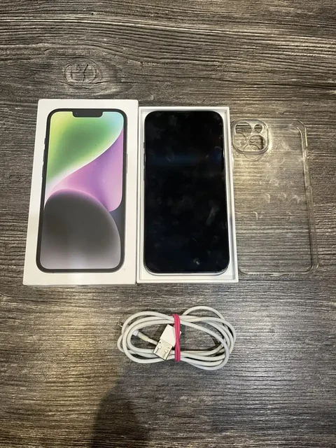 Продается iPhone 14 128 ГБ черный - Смартфоны в Ростов-на-Дону