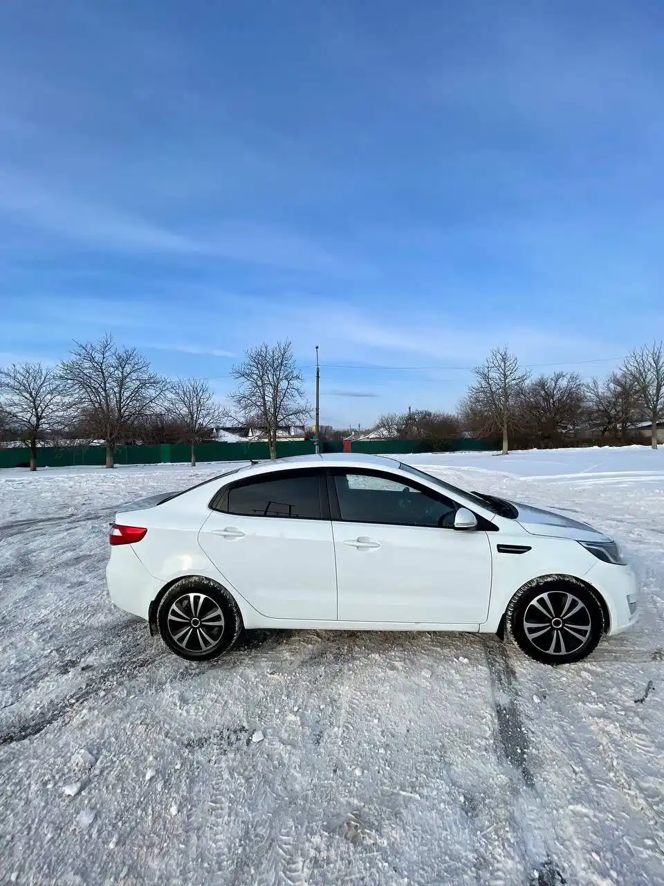 Kia Rio рестайлинг 2012г. 1,6 механика - Легковые автомобили (Авто) в Краснодон