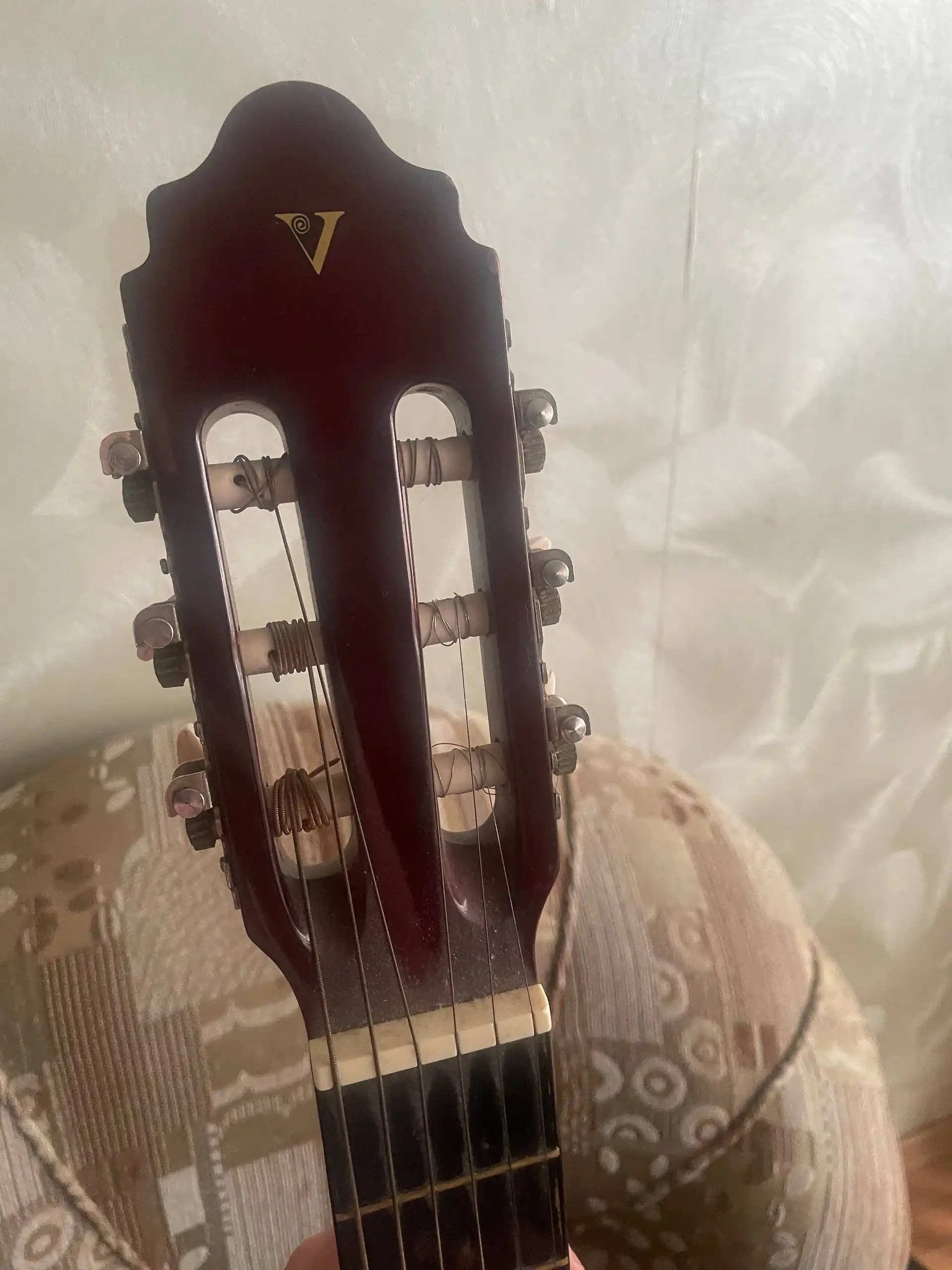 Гитара Valencia CG160 в отличном состоянии