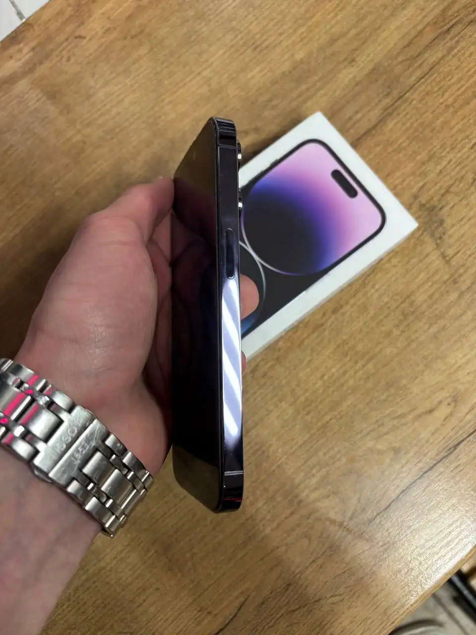 Продам iPhone 14 Pro 128gb в идеальном состоянии