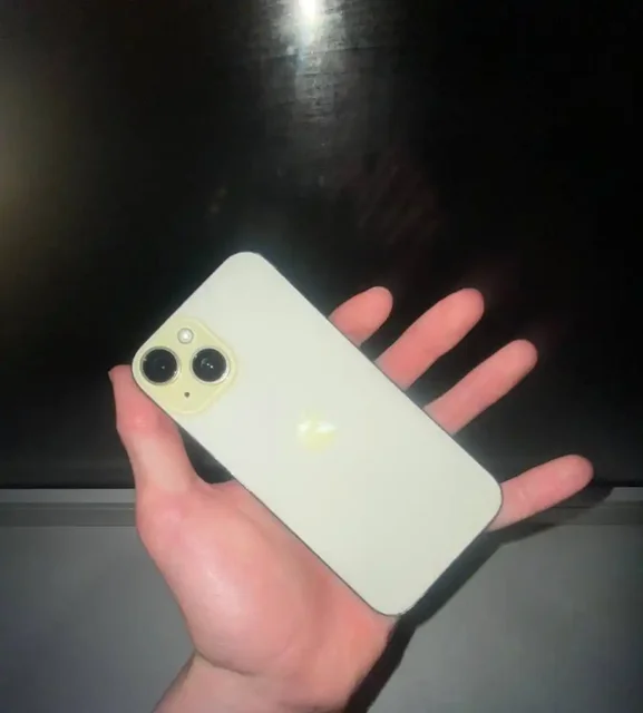 iPhone 15 128гб с заменёнными деталями - частное объявление в Ульяновск