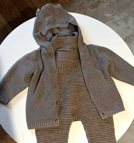 Костюм HM 80 размер - частное объявление в Ульяновск