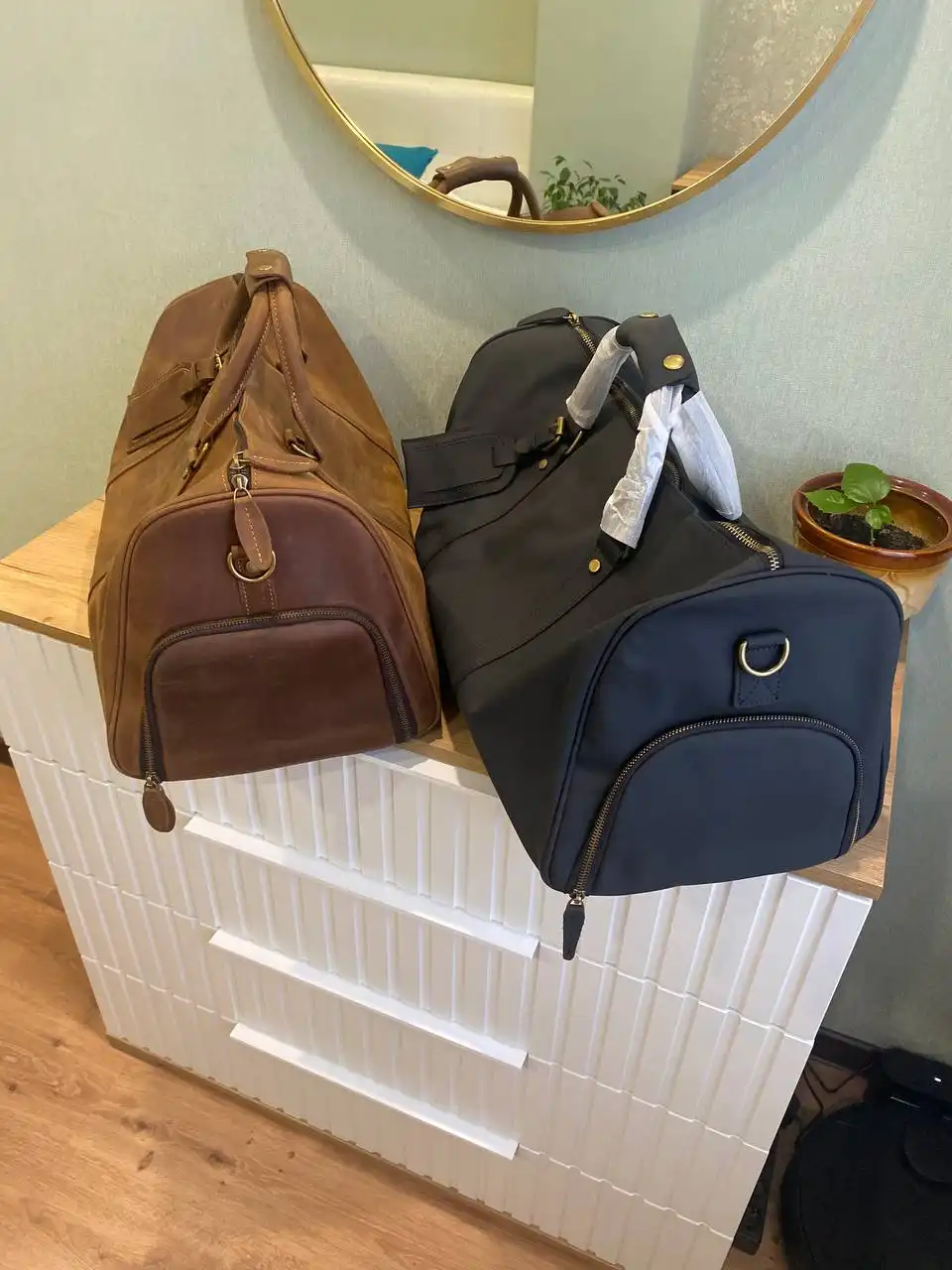 Дорожные сумки из натуральной кожи буйвола