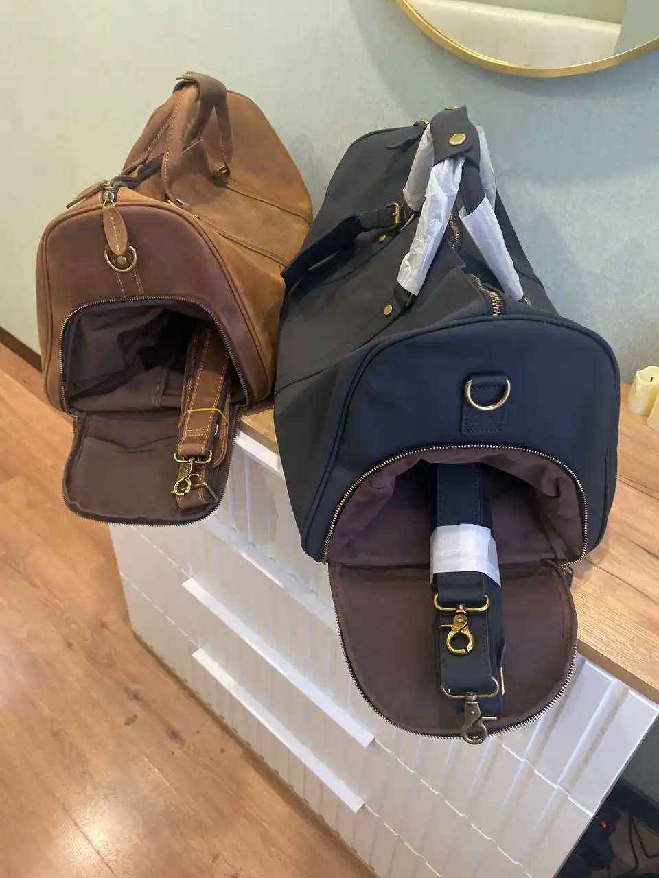 Дорожные сумки из натуральной кожи буйвола