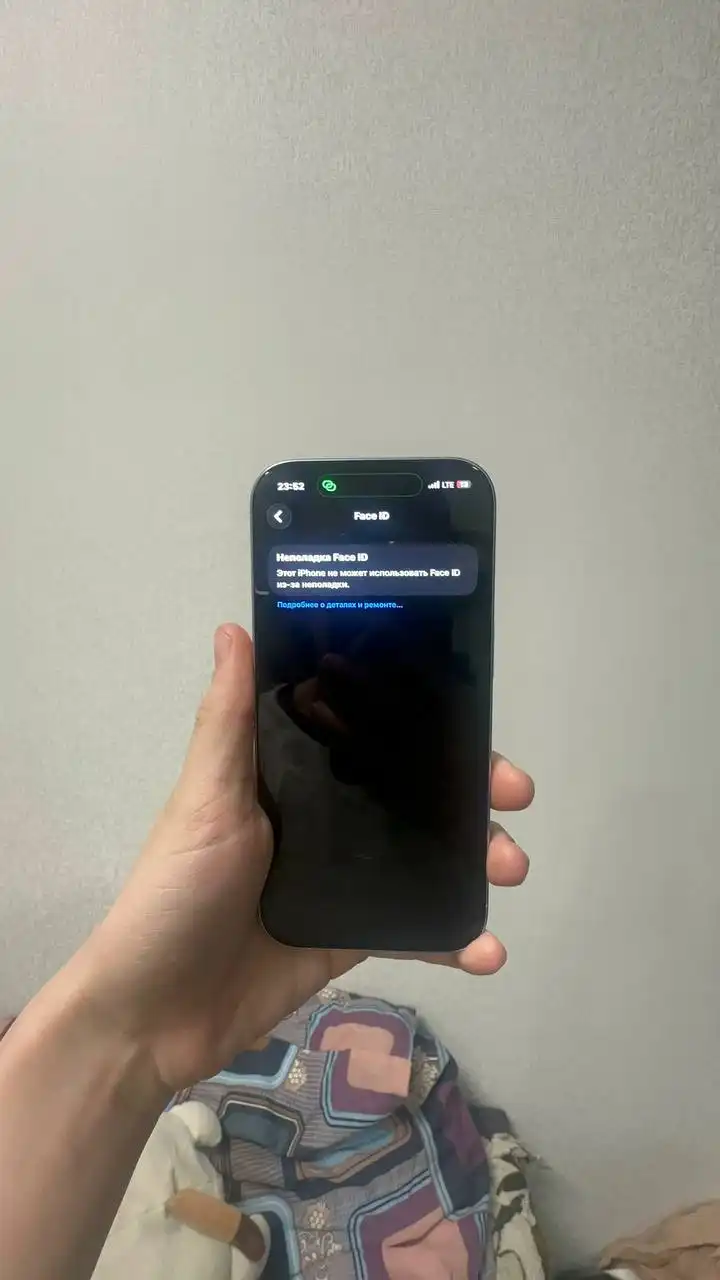 Продам iPhone 16 Pro 256GB