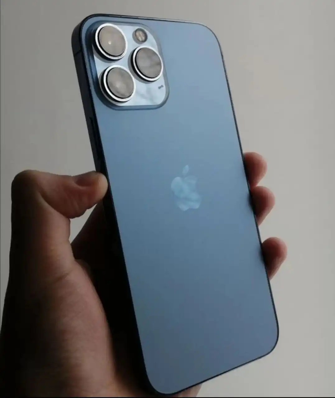 iPhone 13 Pro Max 128GB с замененным дисплеем и аккумулятором - Смартфоны (Электроника) в Ульяновск