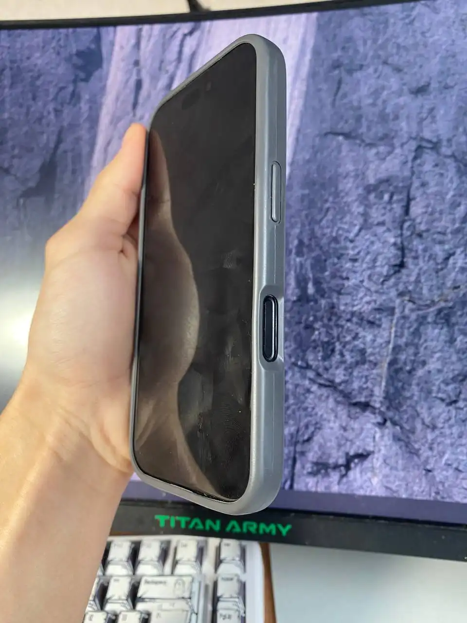 Продам iPhone 16 128 ГБ черный - Смартфоны (Электроника) в Ульяновск