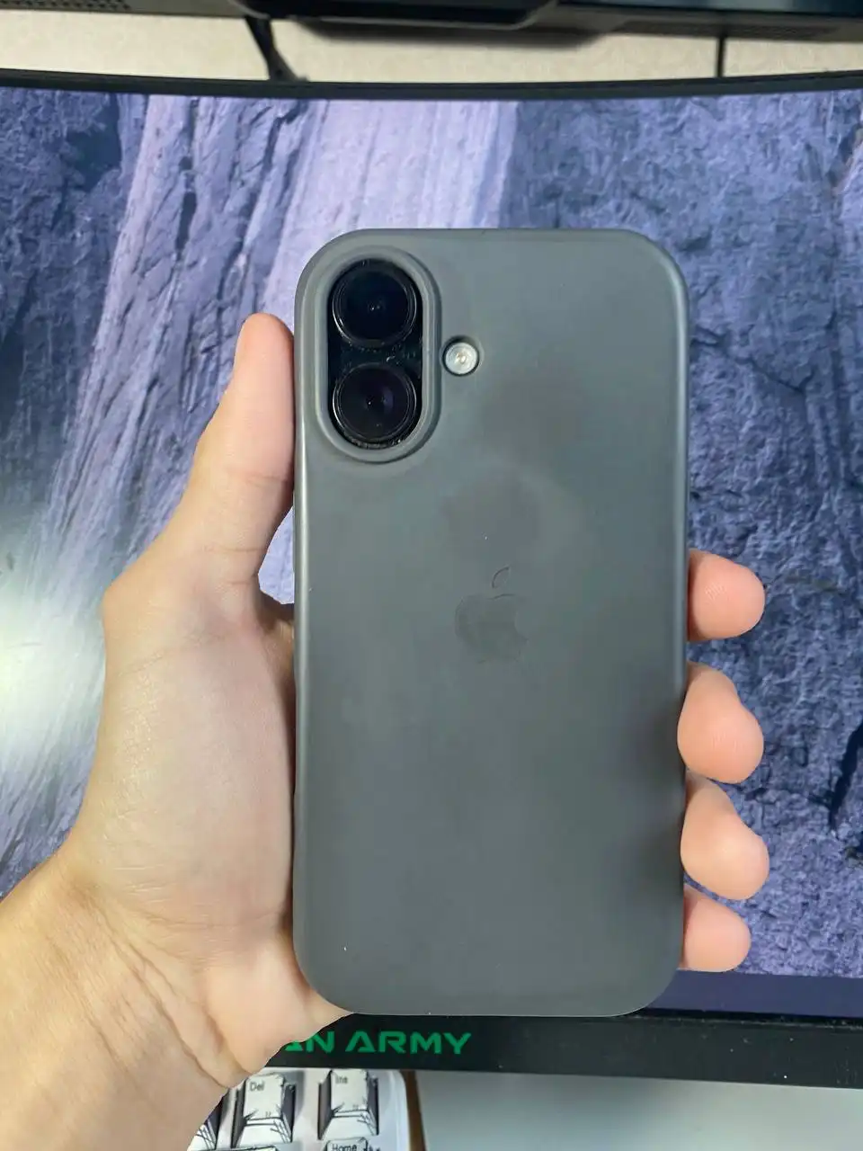 Продам iPhone 16 128 ГБ - Смартфоны (Электроника) в Ульяновск