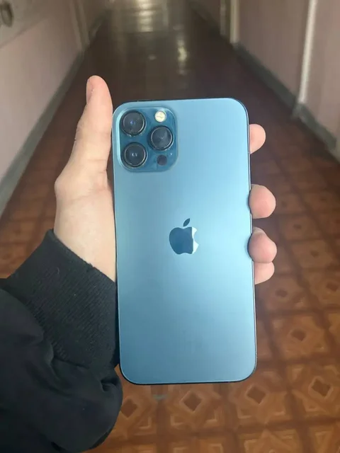 Продажа iPhone 12 Pro Max в идеальном состоянии - Принтеры в Ульяновск