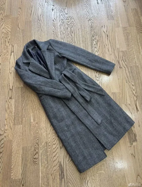 Женское пальто XS/S - Свадебная одежда в Ульяновск