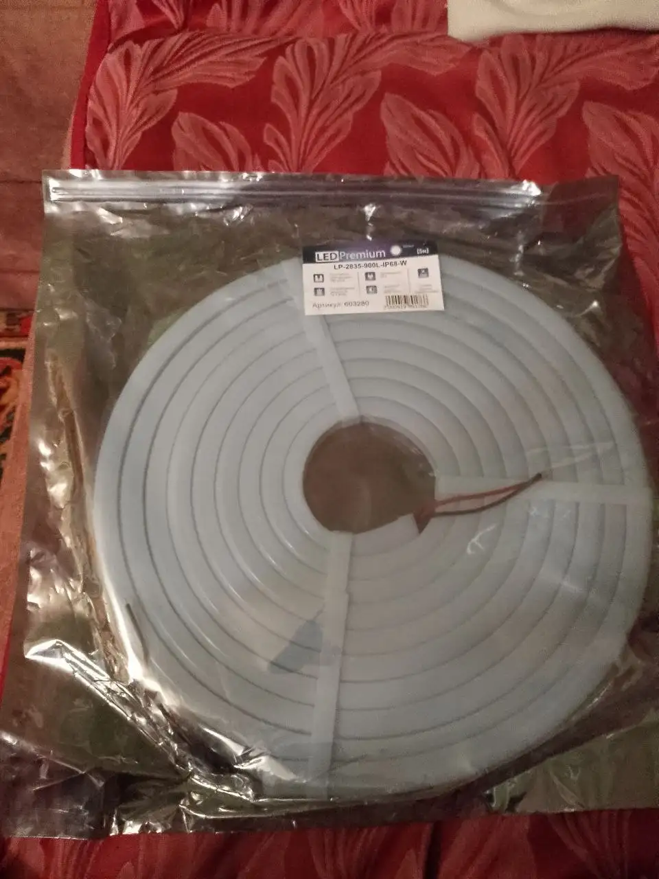 Продам термальную светодиодную ленту LED Premium LP-2835-900L-IP68-W - Барахолка в Ульяновск