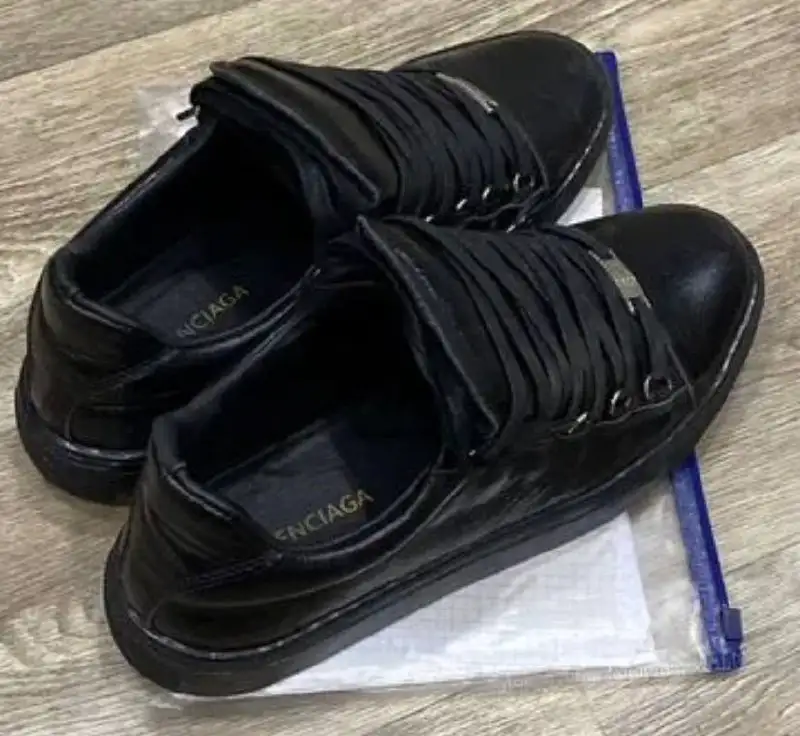 Продажа кед Balenciaga arena low размер 42 - Обувь (Одежда) в Ульяновск