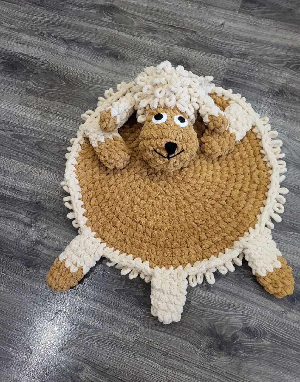 Плюшевый двусторонний коврик-игрушка