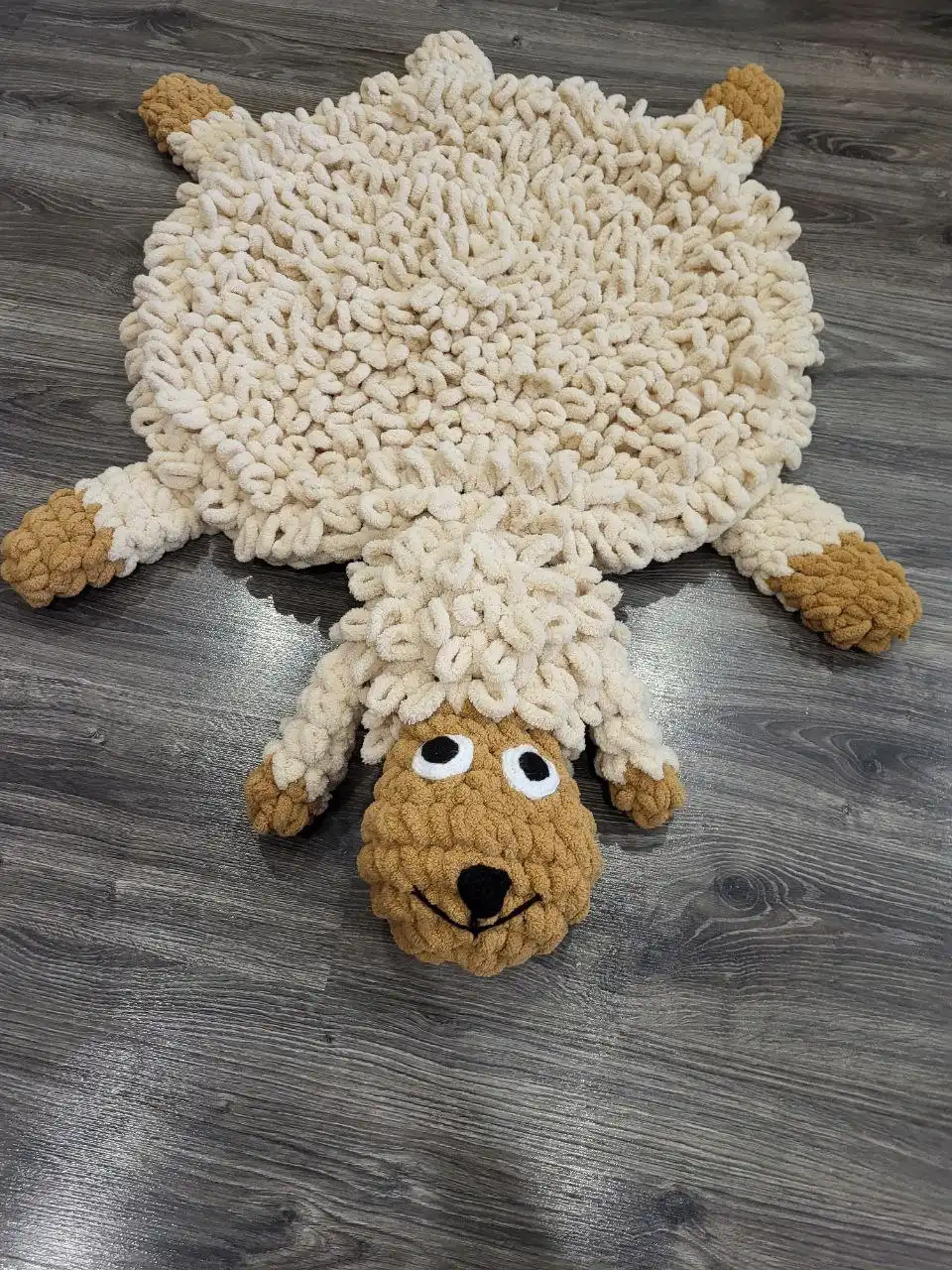 Плюшевый двусторонний коврик-игрушка