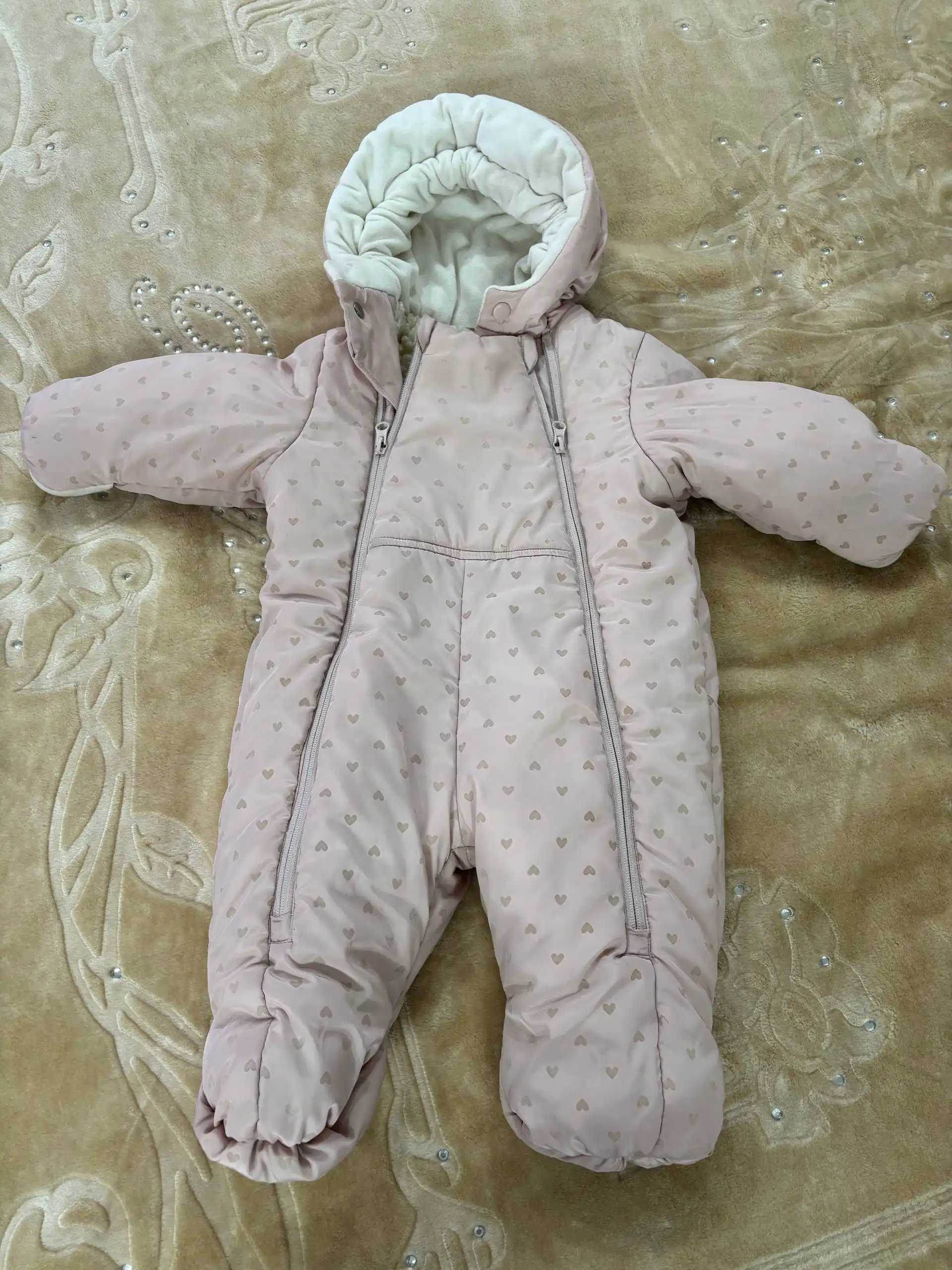 Детский зимний комбинезон 74 размер - Детская одежда (Товары для детей) в Сургут