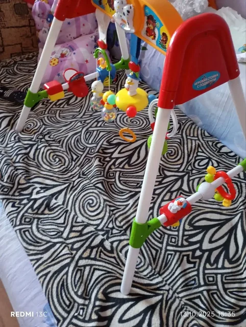 Игровая стойка с подвесками - Продукты питания в Сургут