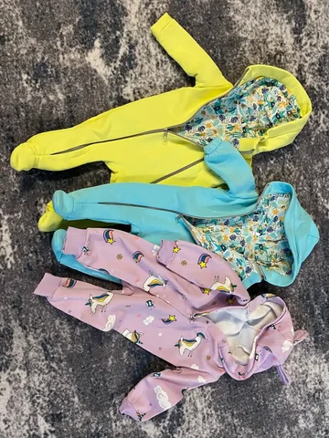 Детские комбинезоны 68-74 - Электрокачели в Сургут