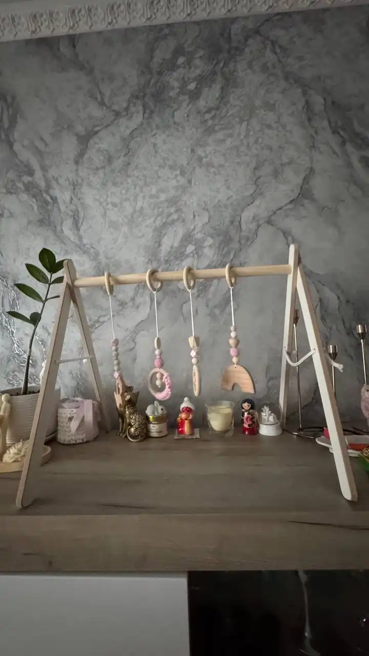 Продам стойку Монтессори с подвесами - Монтессори мебель (Товары для детей) в Сургут