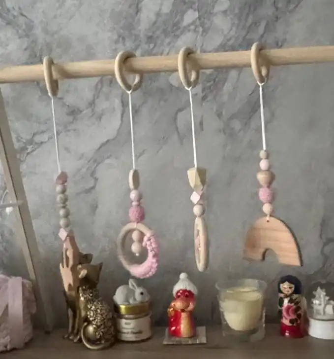 Продам стойку Монтессори с подвесами - Монтессори мебель (Товары для детей) в Сургут