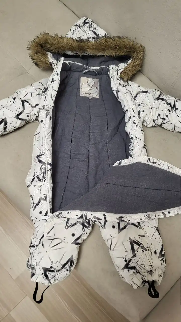 Зимний комбинезон Huppa для малышей размер 68-83 см - Детская одежда (Одежда) в Сургут