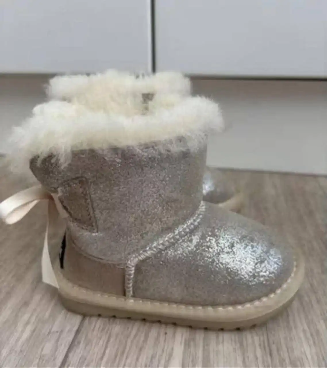 Угги натуральные - Обувь (Одежда) в Сургут