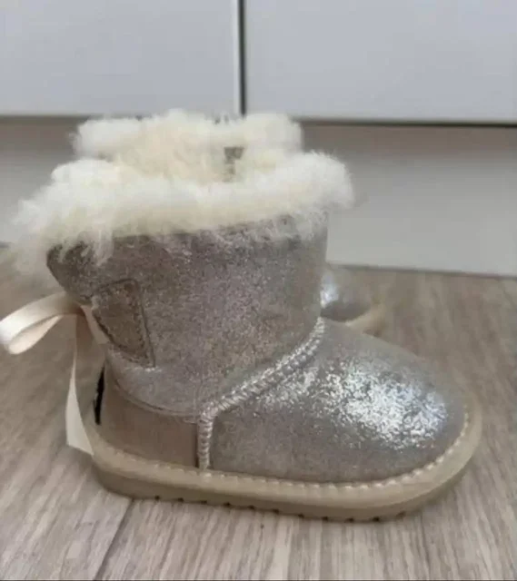 Угги натуральные - Одежда в Сургут