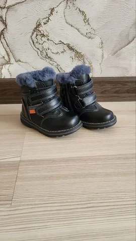 Детские зимние ботинки для мальчика размер 22 - Куклы в Сургут