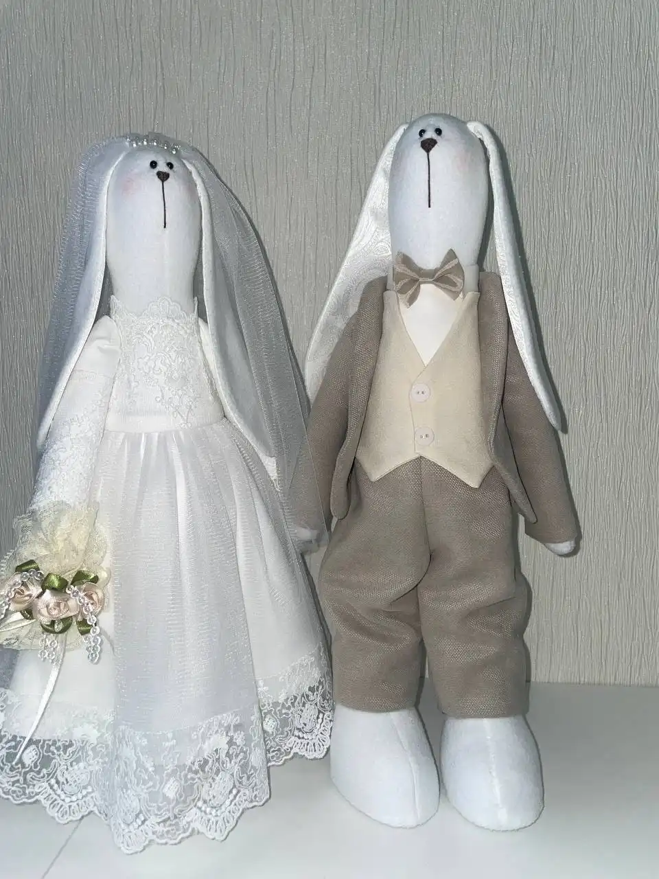 Зайчики ручная работа - Игрушки ручной работы (Товары для детей) в Сургут