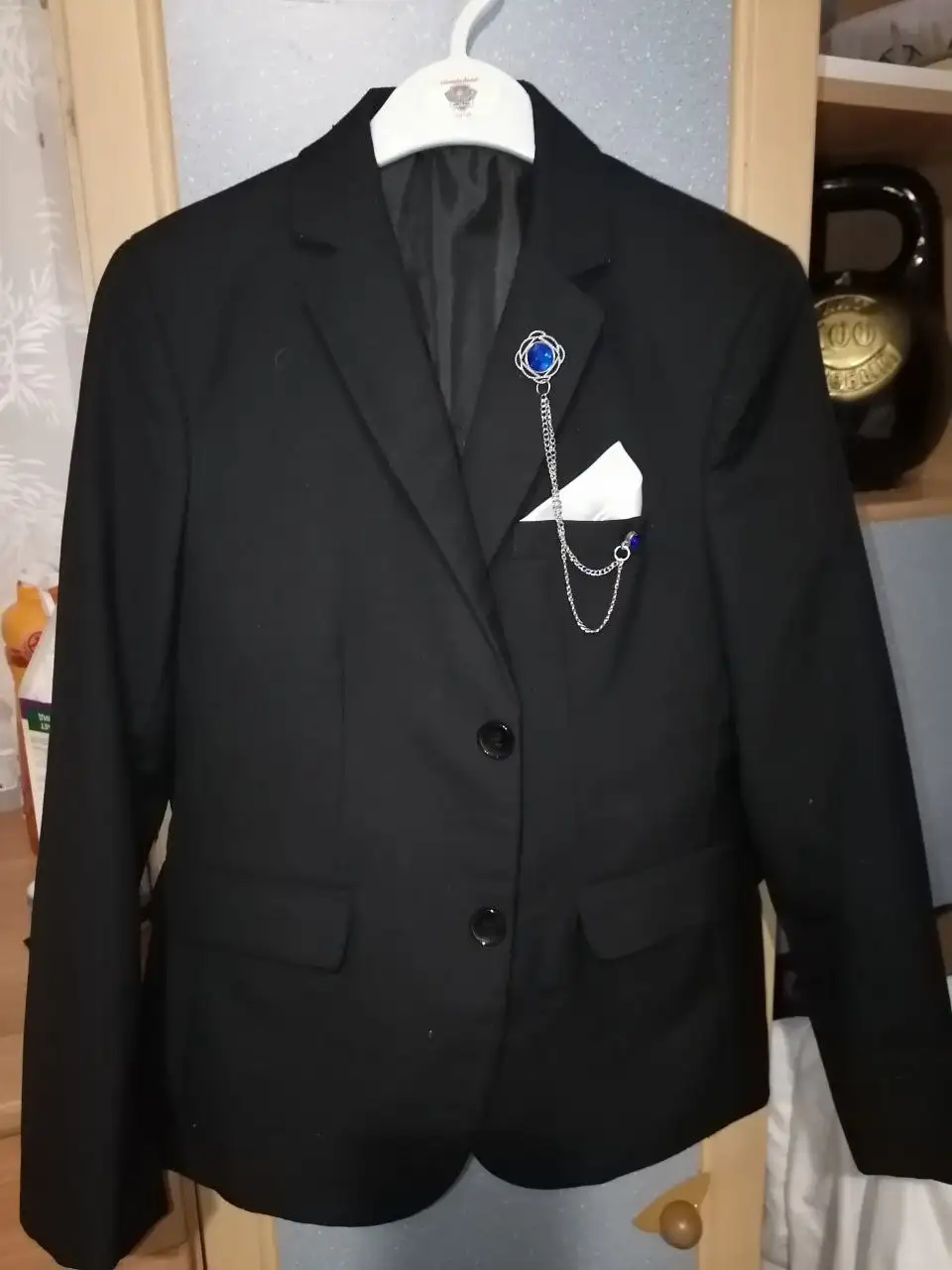 Пиджак и жилет для мальчика 42 размера б/у - Детская (Одежда) в Сургут