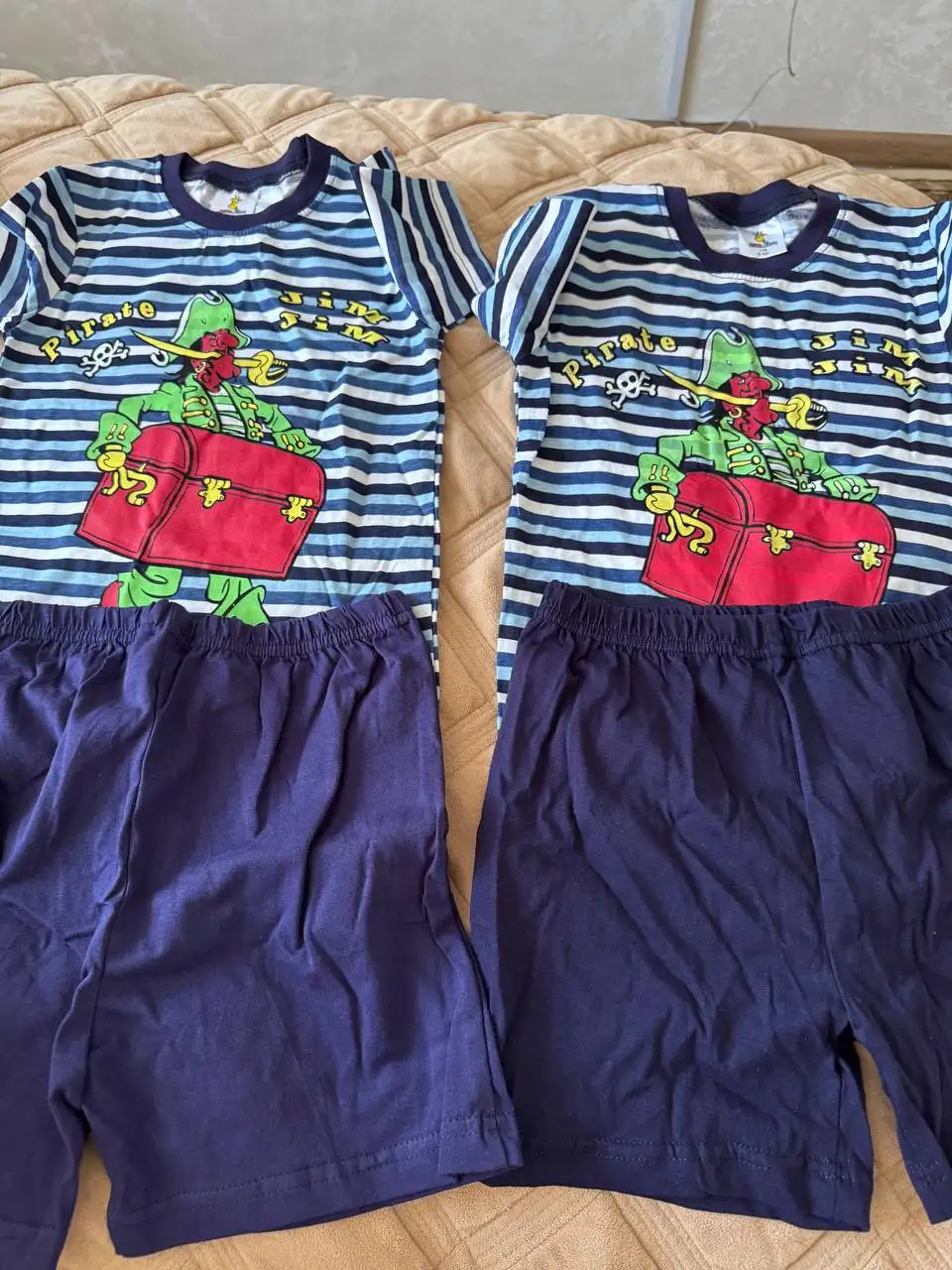 Костюм 116 размер - Одежда в Сургут