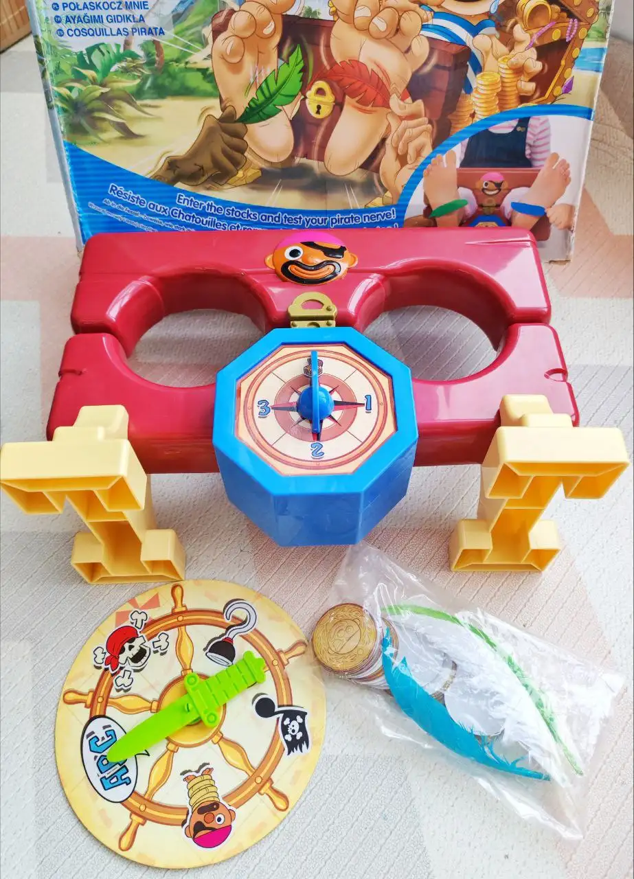 Tomy игра рассмеши пирата - Игрушки (Товары для детей) в Сургут