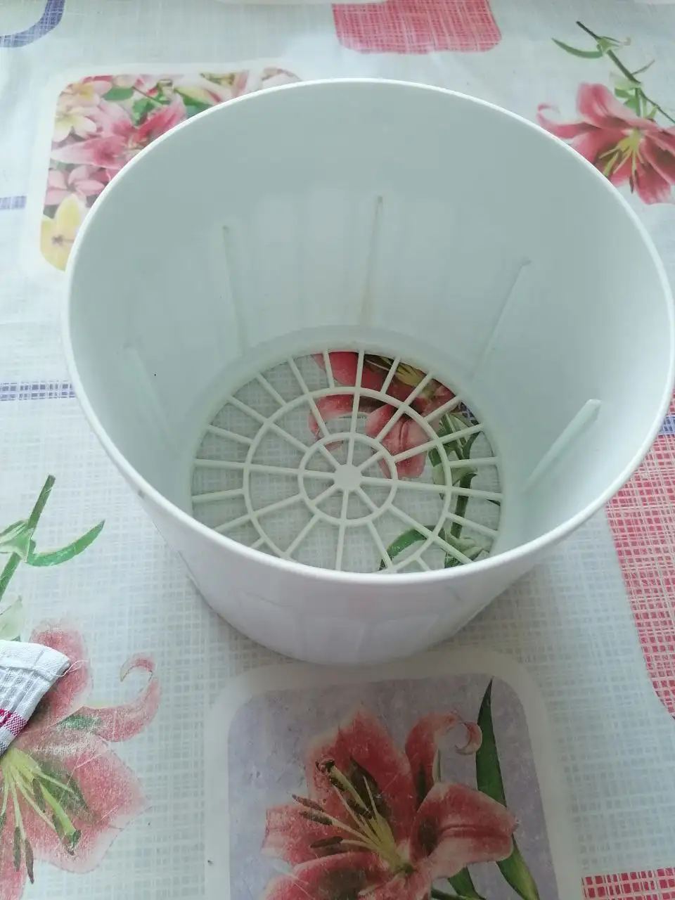 Продам стерилизатор для бутылочек - Барахолка в Сургут