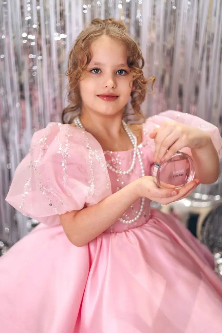Платье принцессы нежно-розового цвета с пайетками и кружевом - Детская одежда (Одежда) в Сургут
