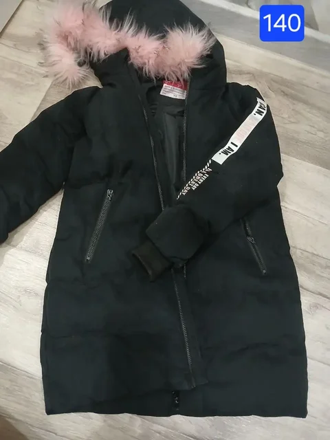 Детская зимняя одежда: куртка и шапка - Детская одежда в Сургут