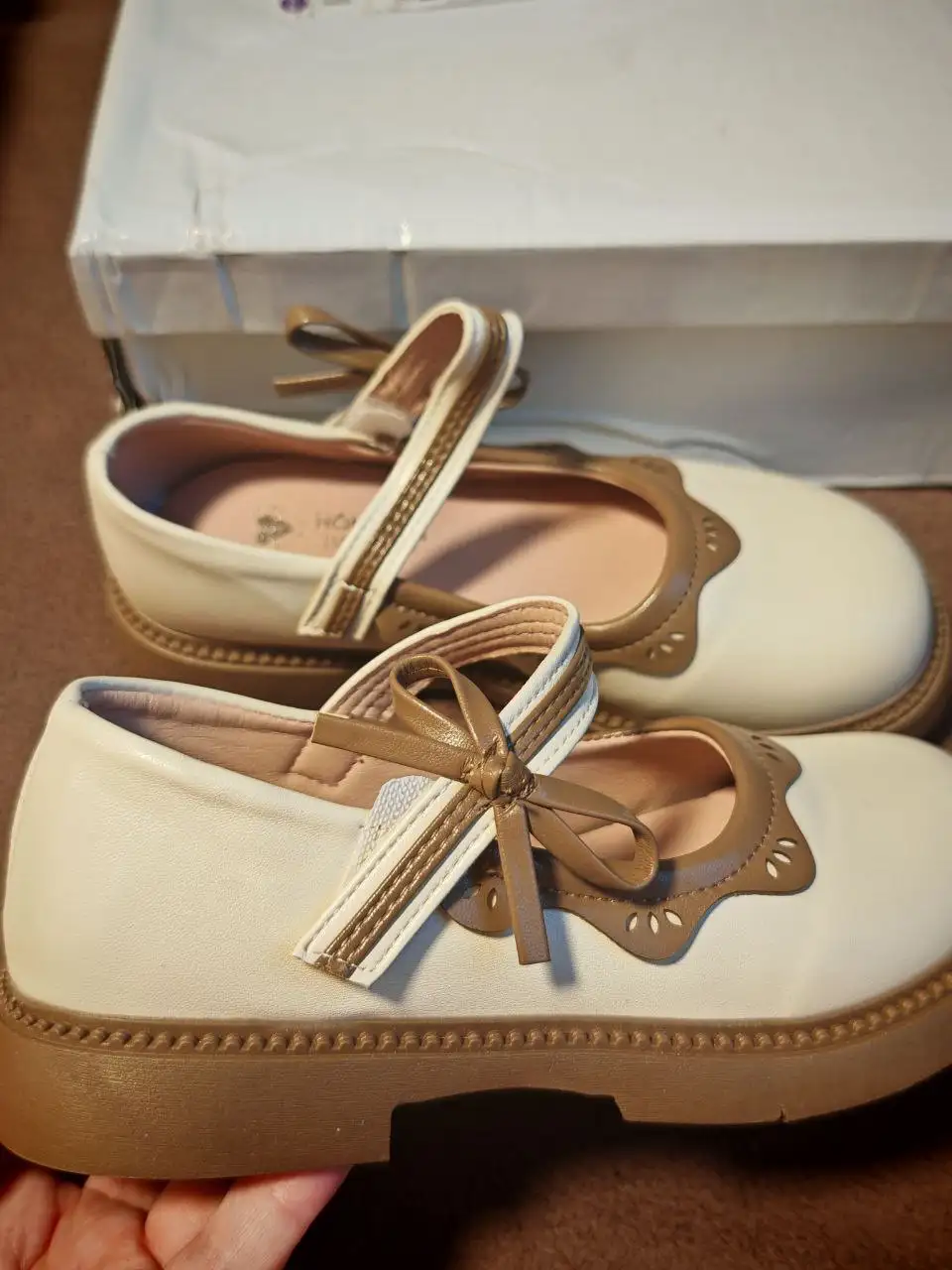 Новая обувь на девочку - Детская обувь (Одежда) в Сургут