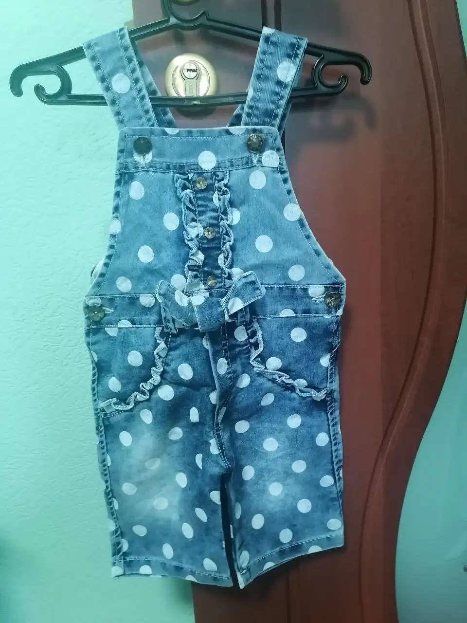 Продам джинсовый сарафан - Женская одежда (Одежда) в Сургут