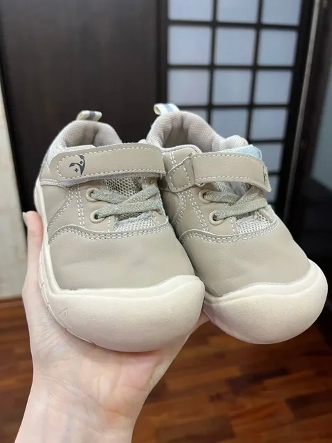 Кроссовки/кеды и сандалии 26 размер - Детские вещи в Сургут