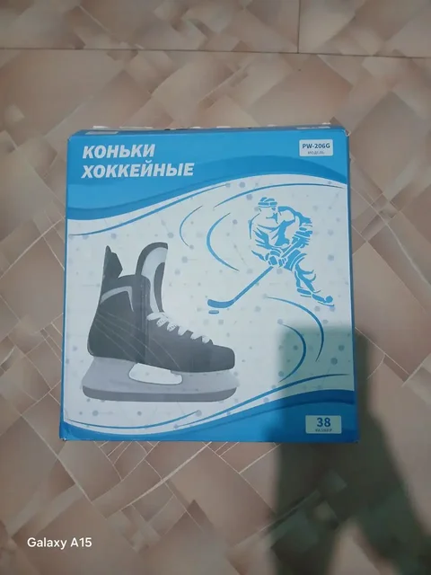 Продам детские товары - Детская одежда и обувь в Сургут