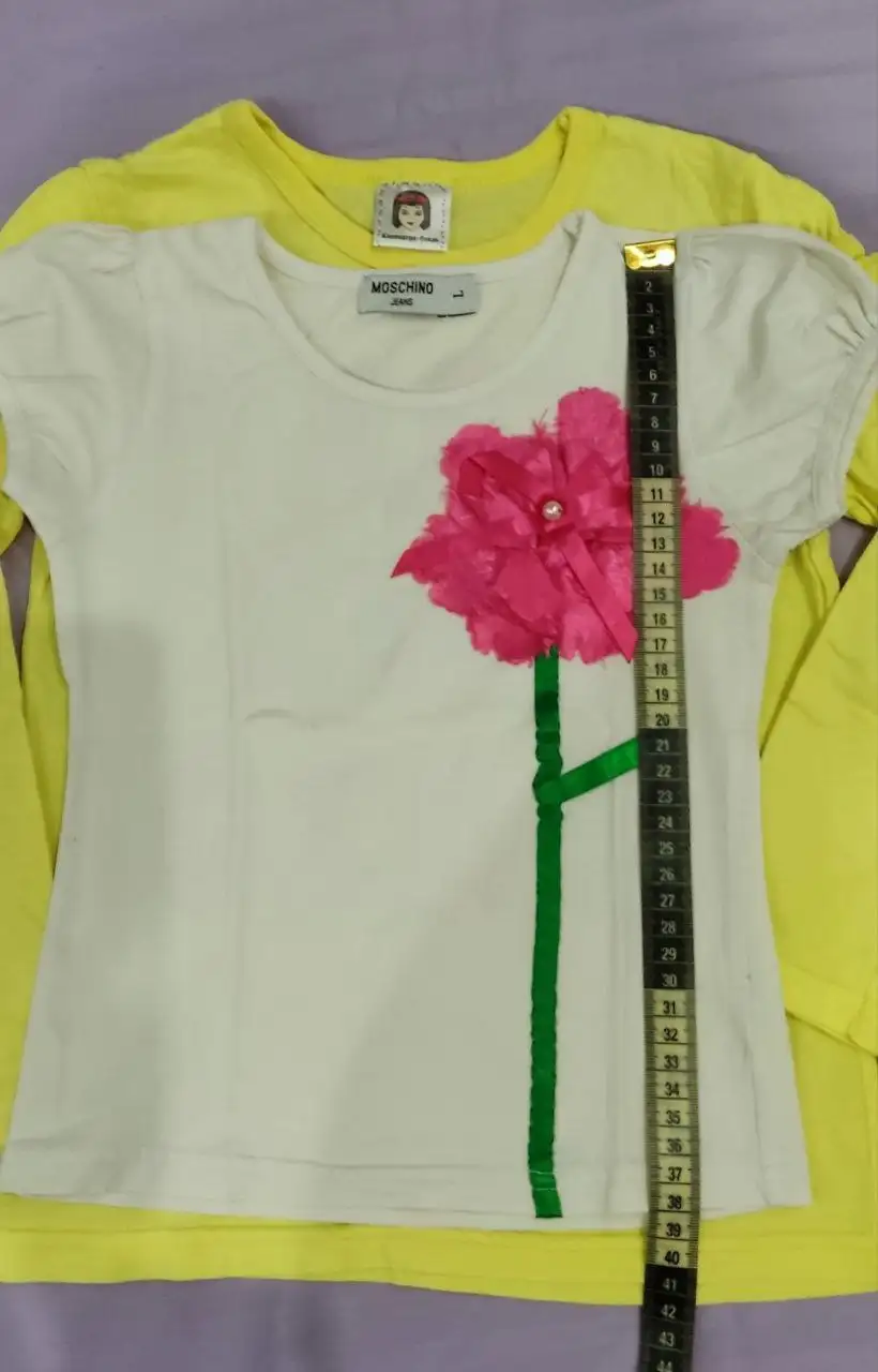 Две футболки для детей 4-5 лет - Детская одежда (Одежда) в Сургут