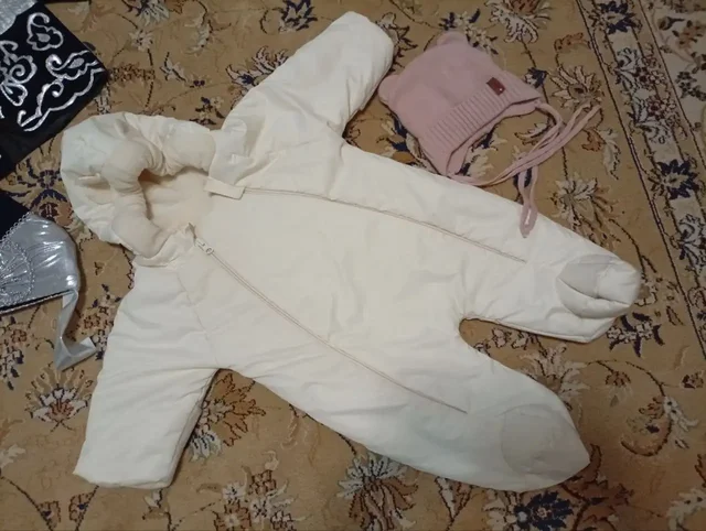 Детская одежда: комбинезон и национальный костюм - Сумки в Сургут