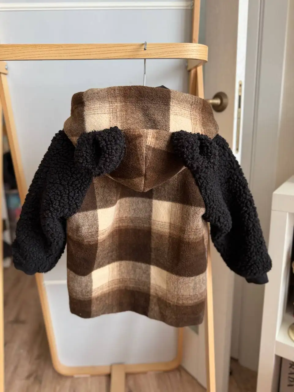 Утепленная детская куртка на весну - Детская одежда (Одежда) в Сургут