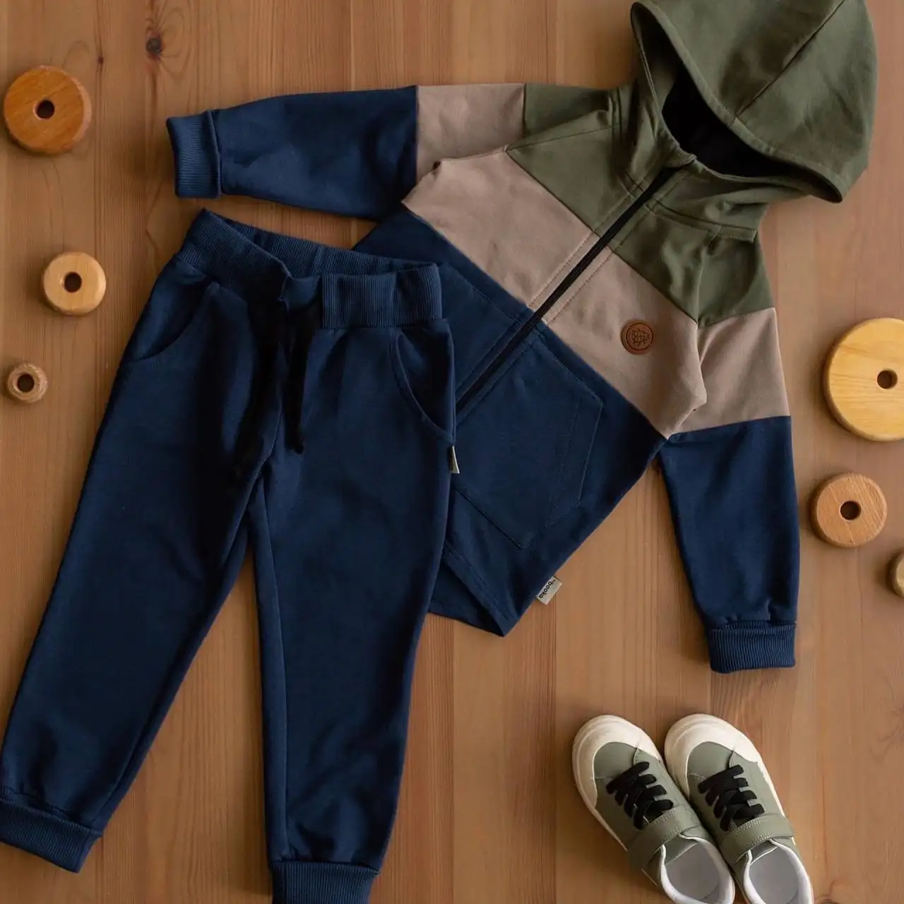 Раздачи на Чехова - Детские товары (Барахолка) в Сургут