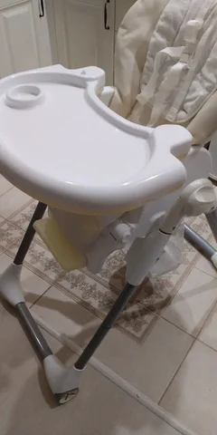 Продам стульчик для кормления - Детская одежда и игрушки в Сургут