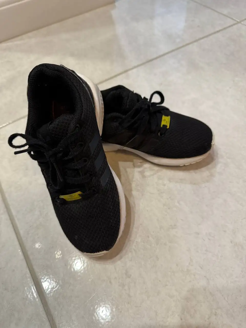 Кроссовки детские Адидас размер 31 - Детская обувь (Одежда) в Сургут