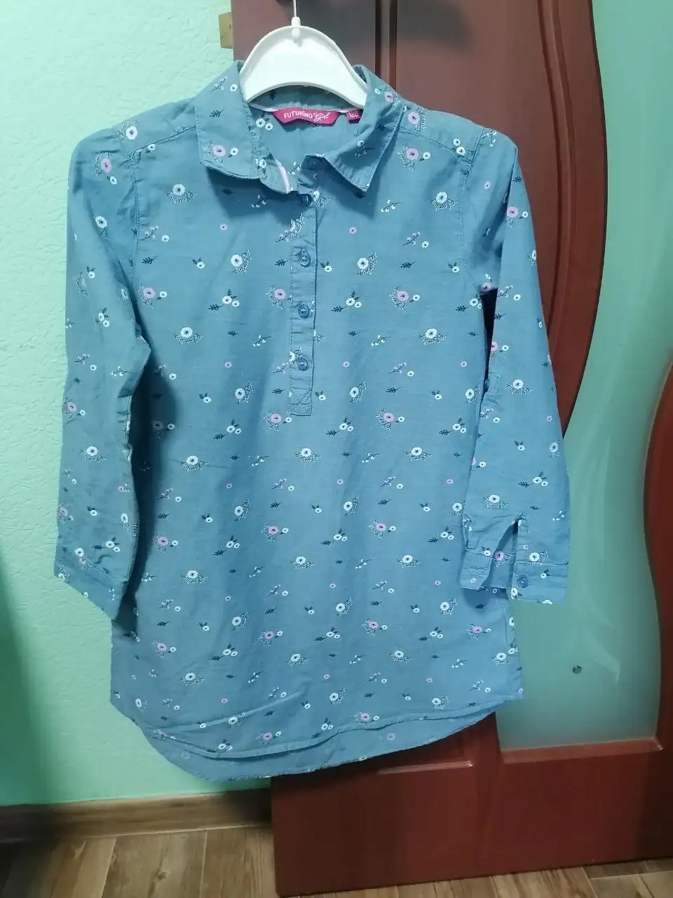 Продажа детских вещей по 500 рублей за вещь - Товары для детей в Сургут