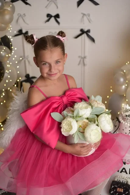 Красивое платье на девочку от бренда Клён Дизайн - Костюмы в Сургут