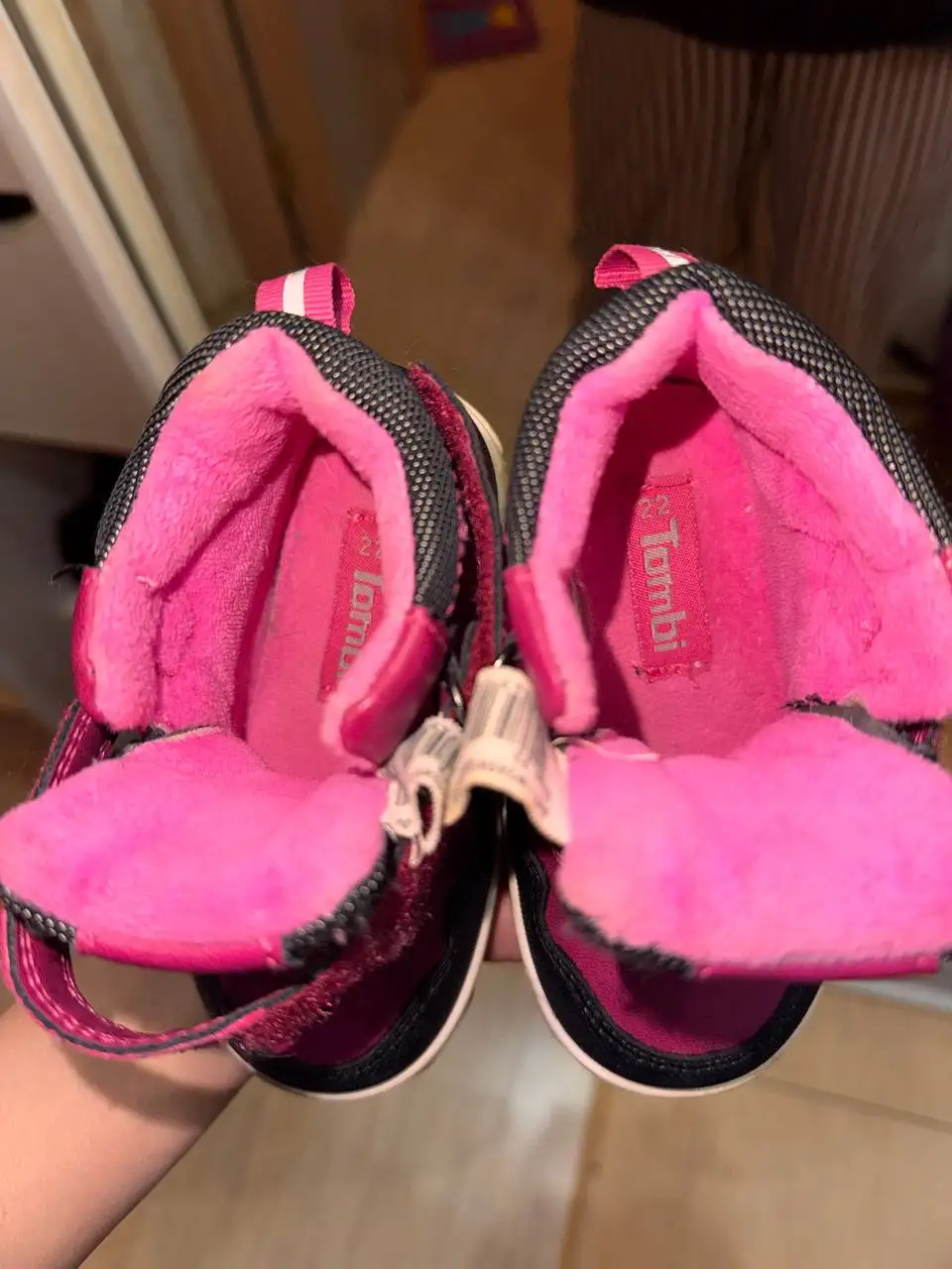 Продажа осенних ботинок 22 размера - Обувь (Одежда) в Сургут