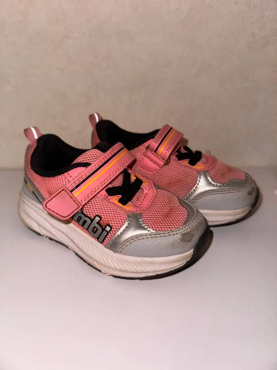 Продажа осенних ботинок 22 размера - Обувь (Одежда) в Сургут